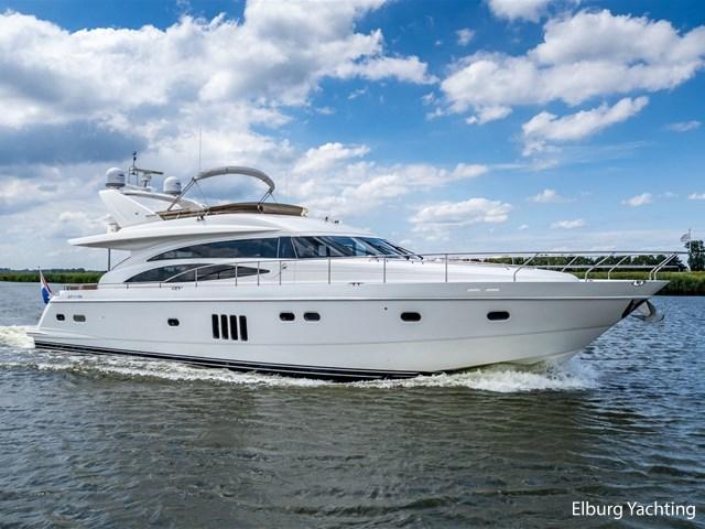 2009 Princess 21M