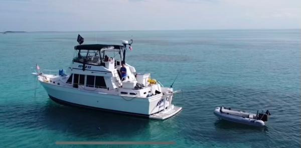 1999 Mainship 430 Trawler
