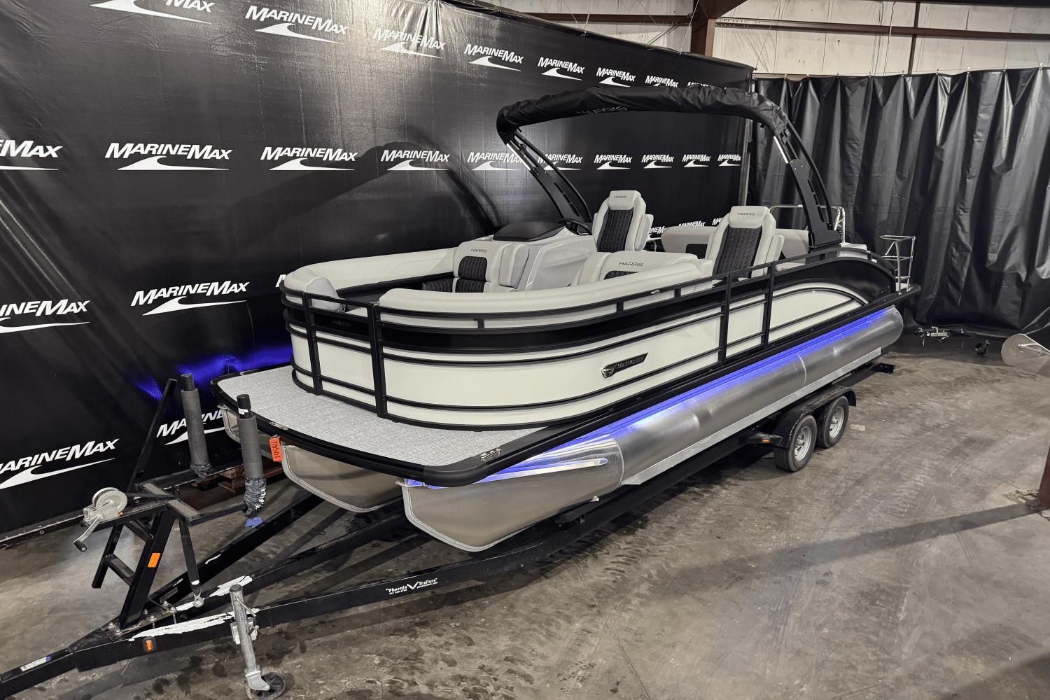 2025 Harris 230 Solstice