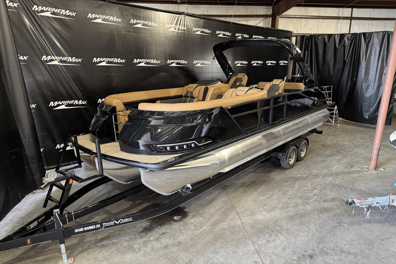 Harris Grand Mariner 250