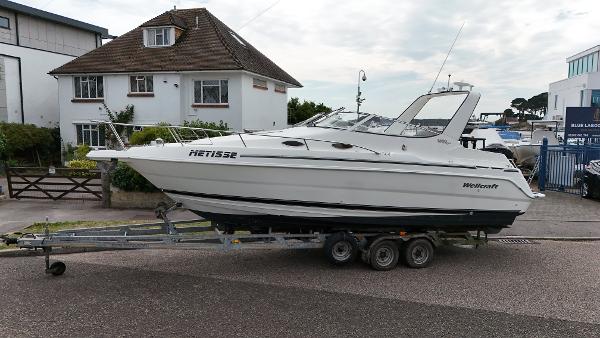 2000 Wellcraft 2600 Martinique