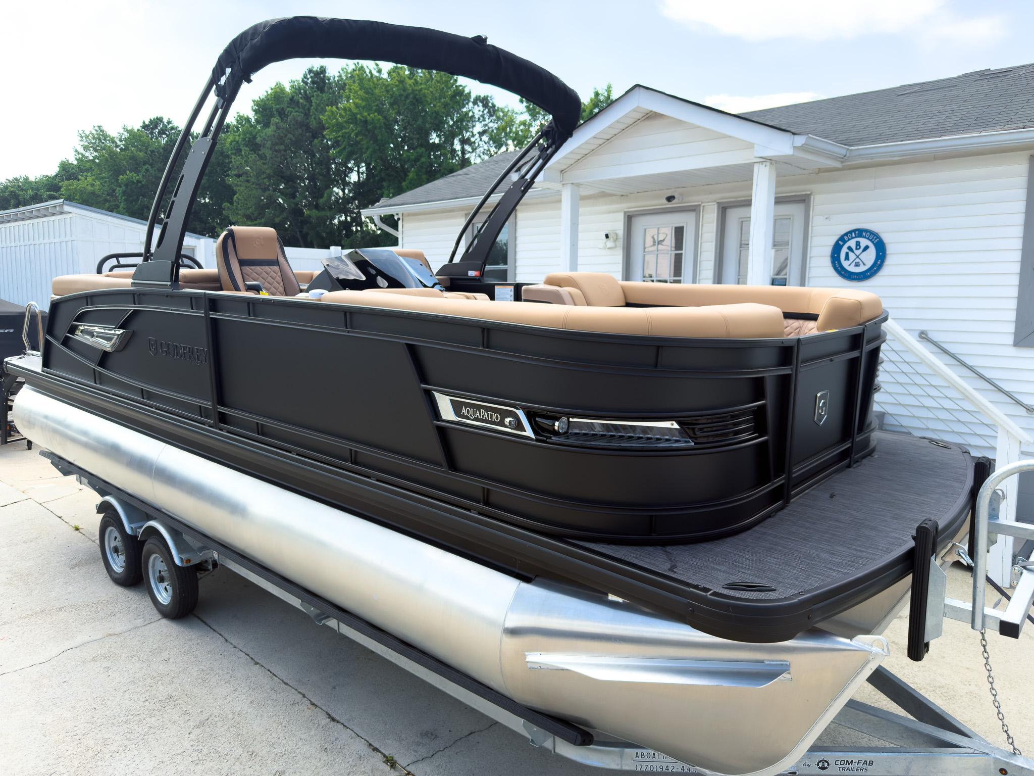2026 Godfrey Aquapatio 23'-25' Ultra Lounge Tritoon - 235 ULC