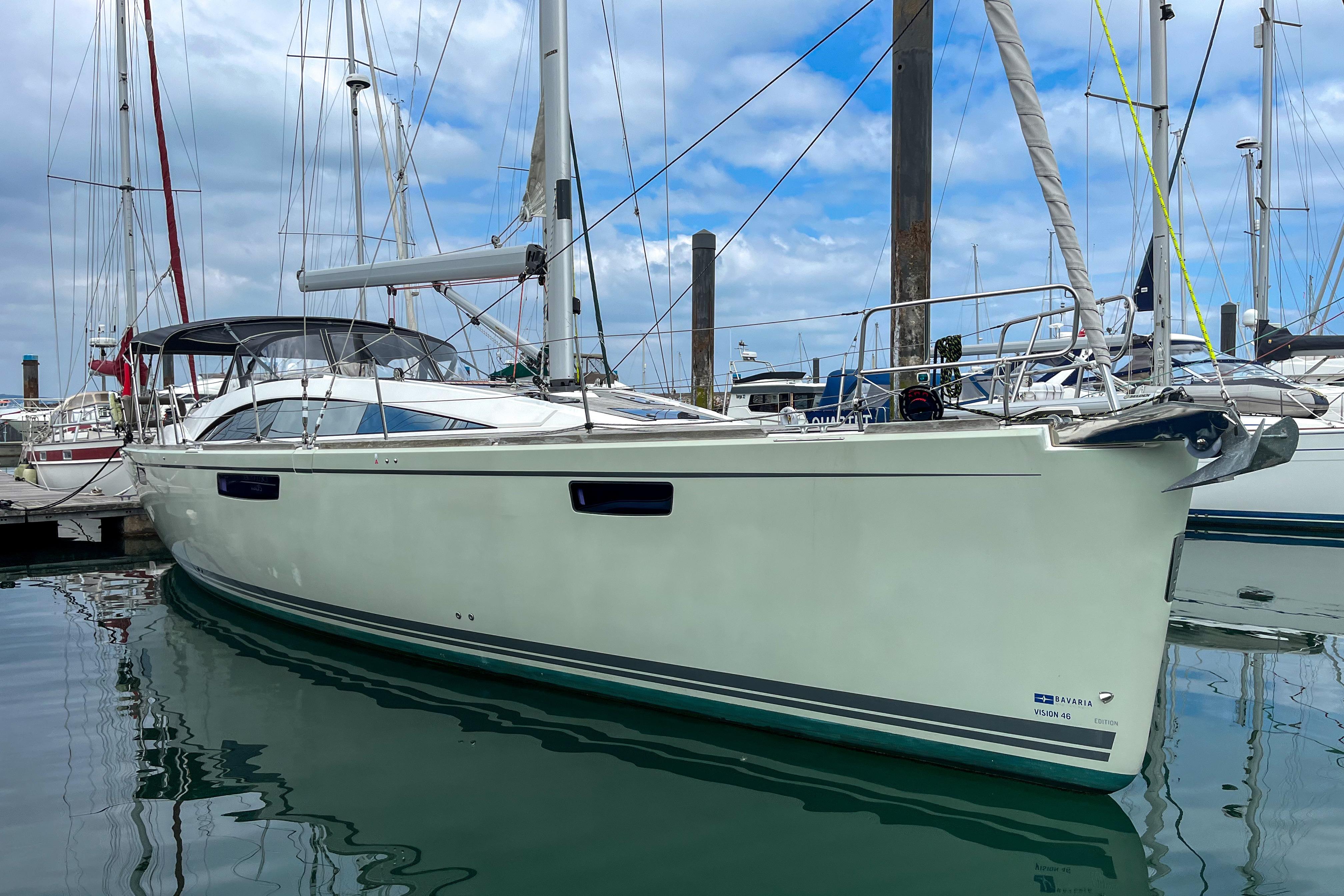 2017 Bavaria Vision 46