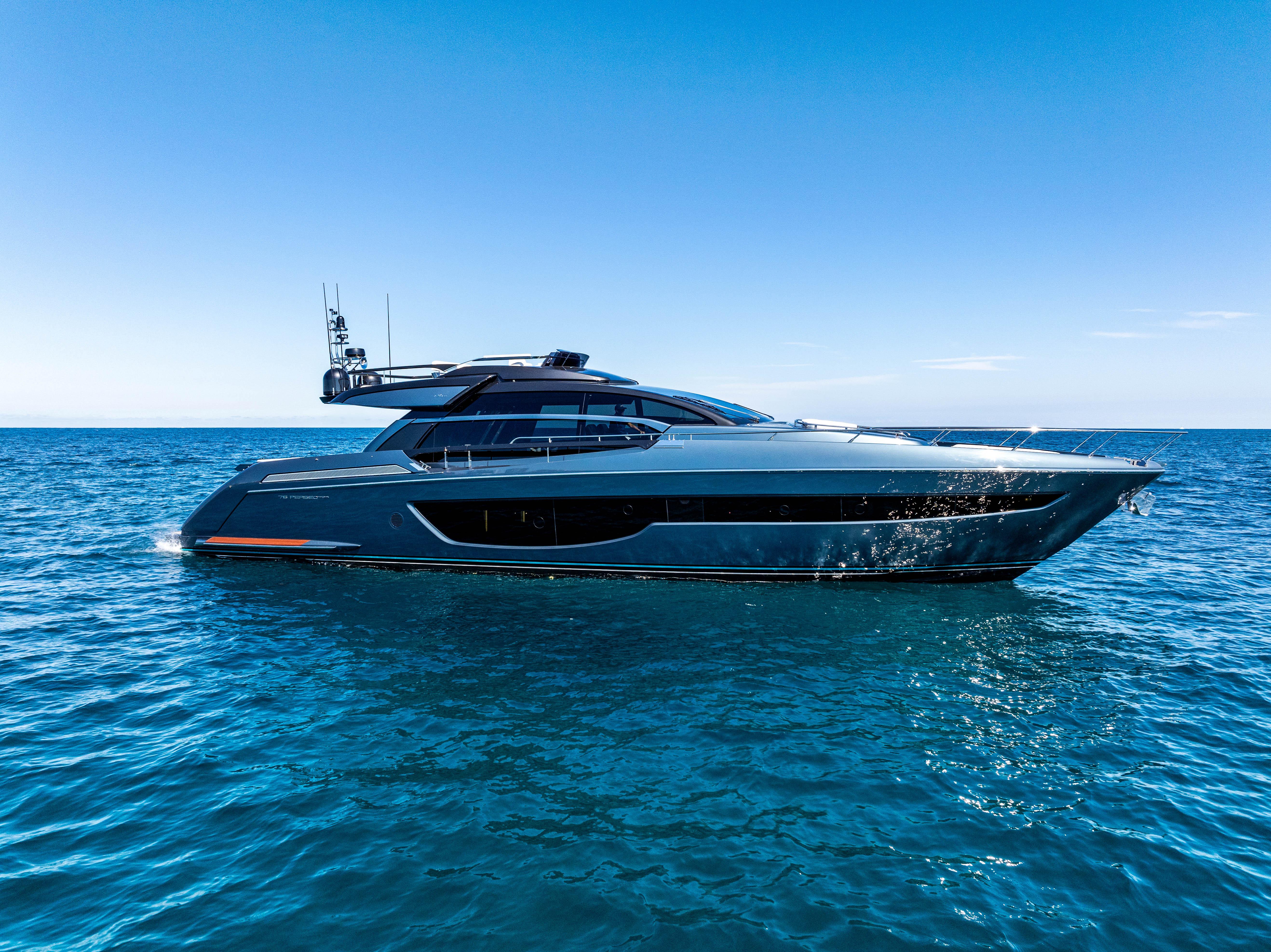 2025 Riva 76' Perseo Super