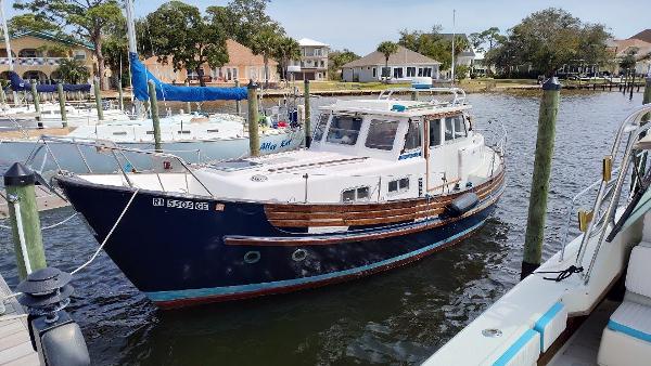 1977 Fisher Northeaster 30