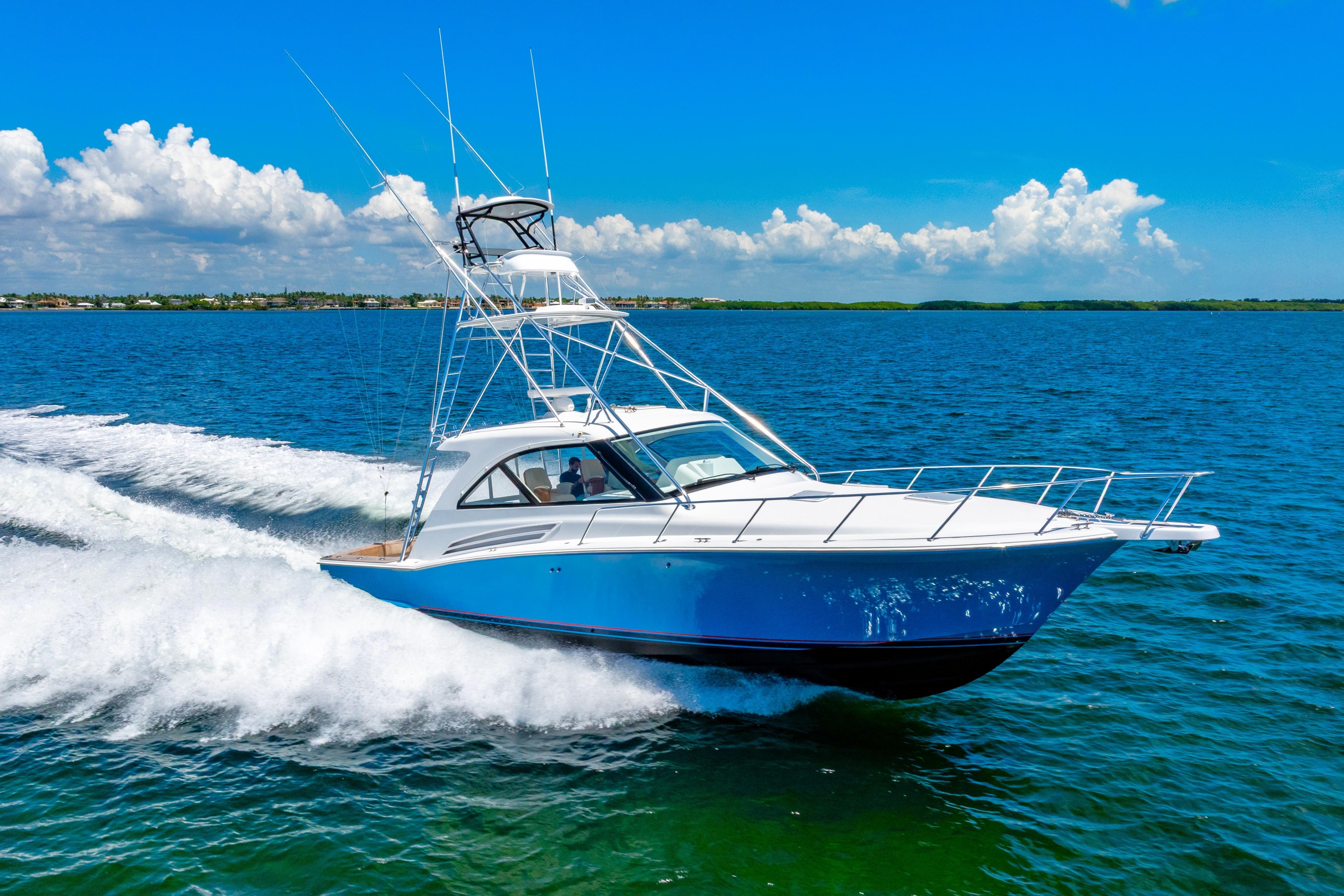 2023 Hatteras GT45X