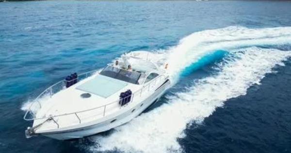2004 Pershing 45