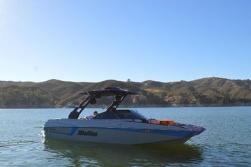 2017 Malibu Wakesetter 22 MXZ