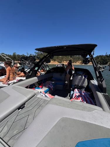 2017 Malibu Wakesetter 22 MXZ