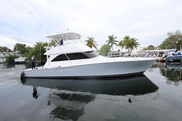 2005 Viking 52 Convertible