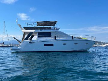 2011 Sealine F 42