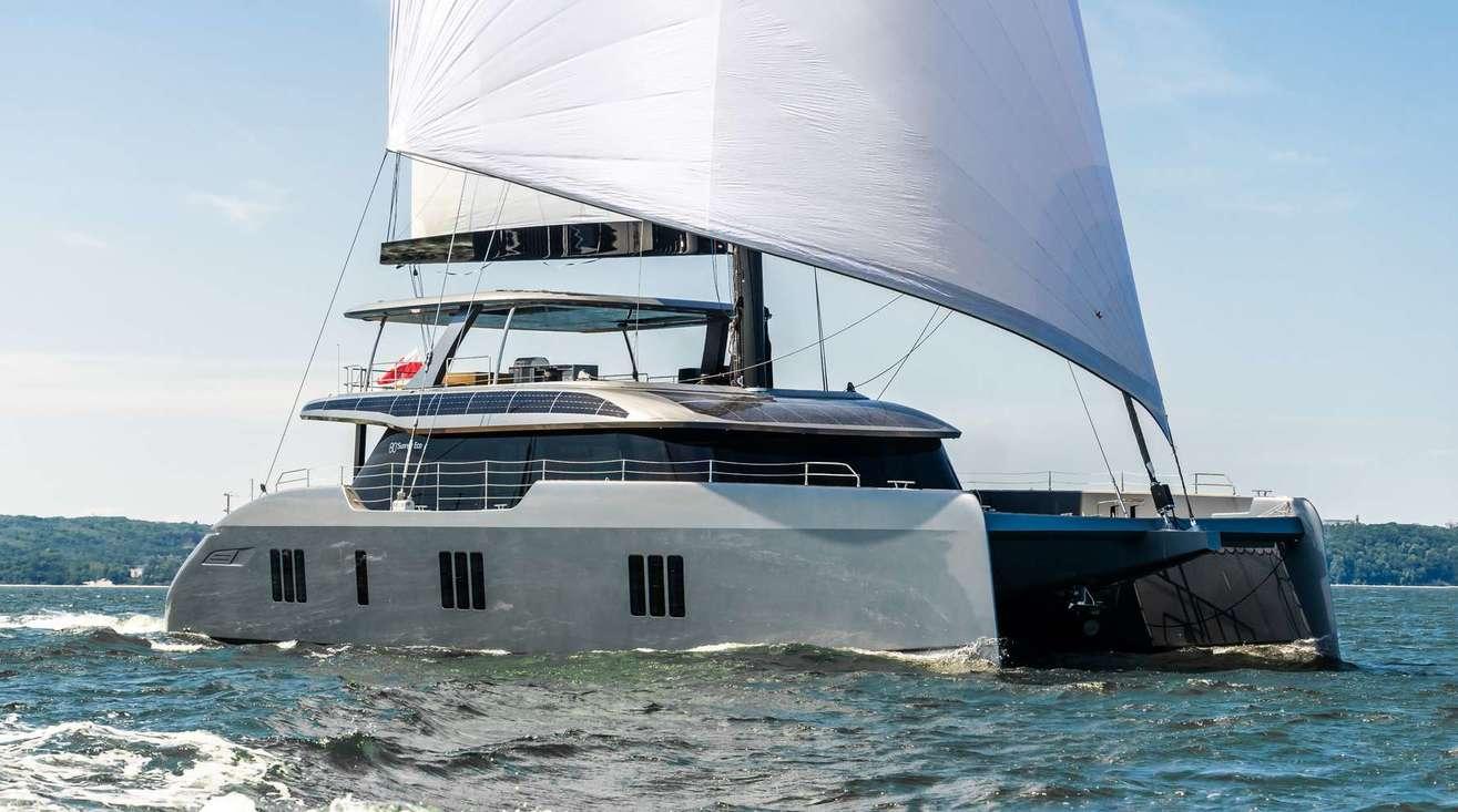 Sunreef Sunreef 80 Eco Luxury Sunreef 80 Eco yacht sailing on open water, 2023 model.