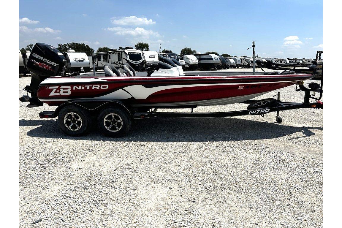 2015 Nitro Z-8
