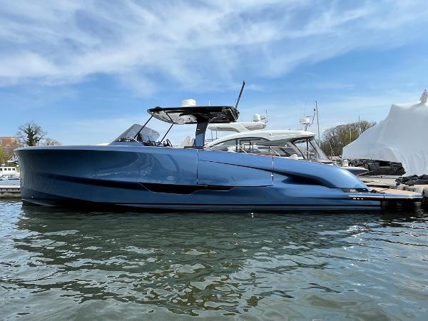 2024 Solaris Power 44 Open