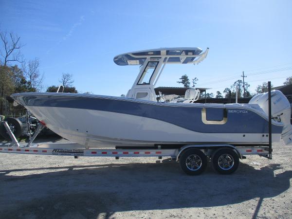 Sea Fox 268 Commander 2025 Sea Fox 268 Commander boat on trailer, side view.