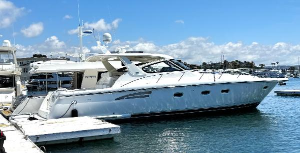 2001 Tiara Yachts 5200 Express