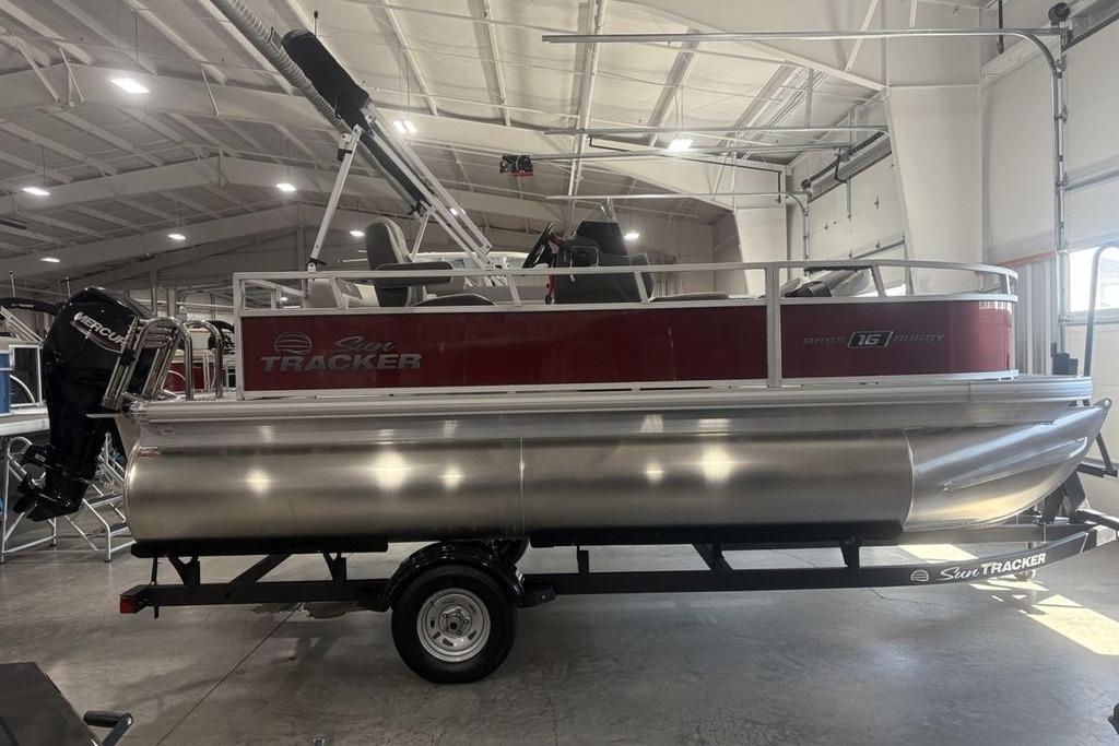2026 Sun Tracker Bass Buggy® 16 XL Select
