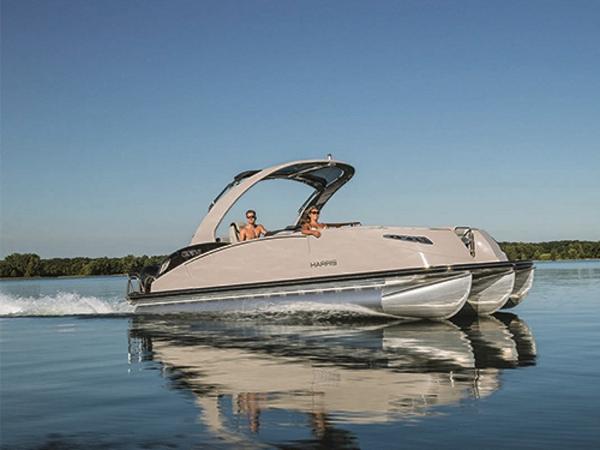 Harris FloteBote Crowne 250: Luxury, Redefined - boats.com