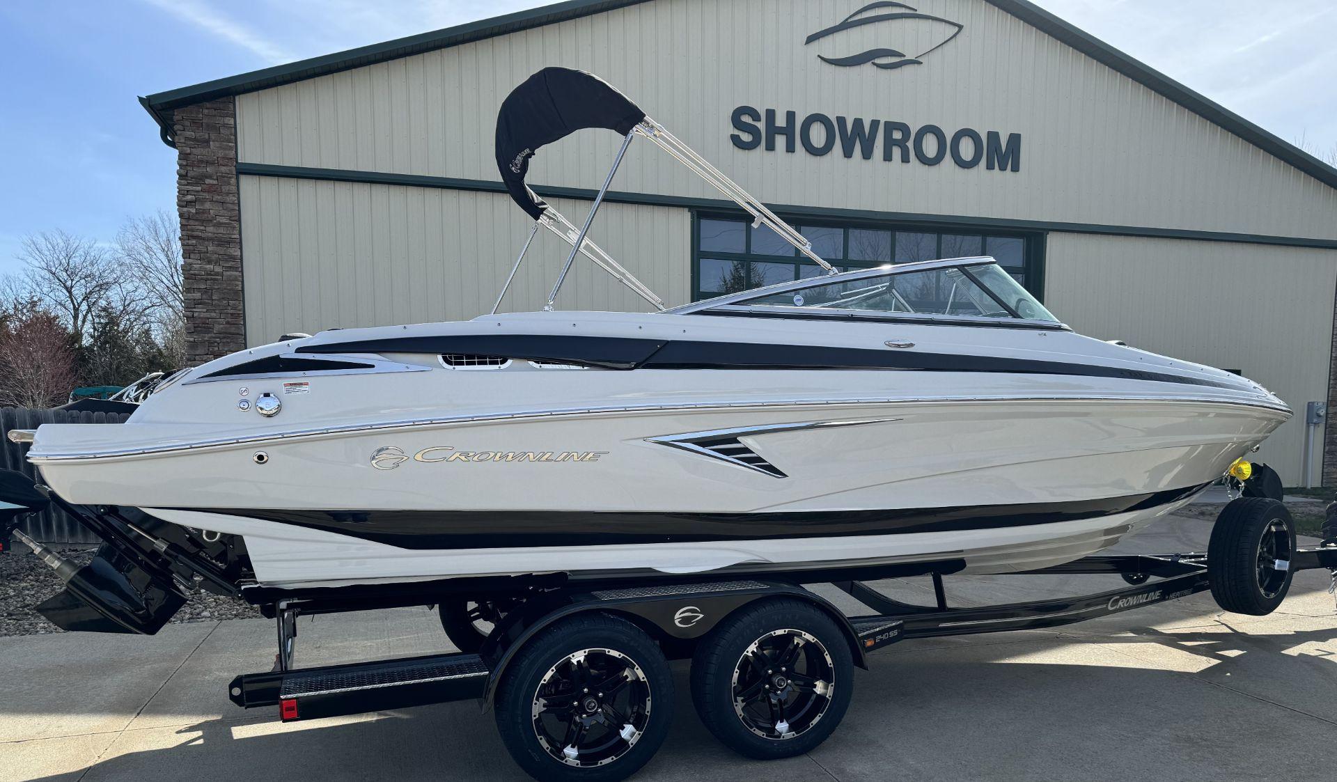 2024 Crownline 240SS