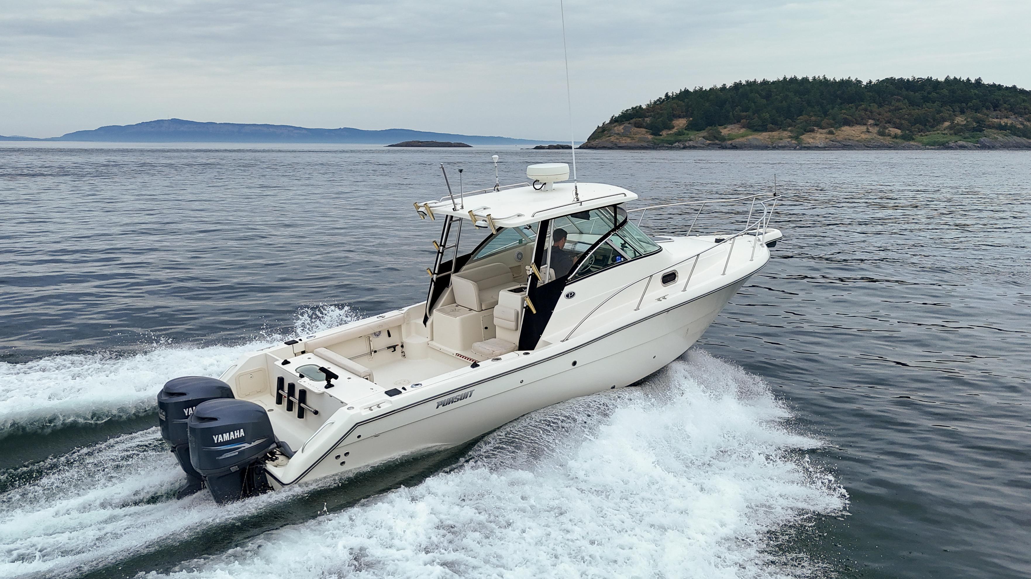 Pursuit 3070 Offshore