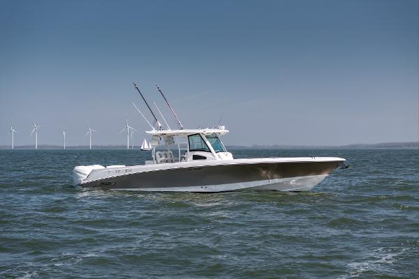 2011 Boston Whaler 370 Outrage