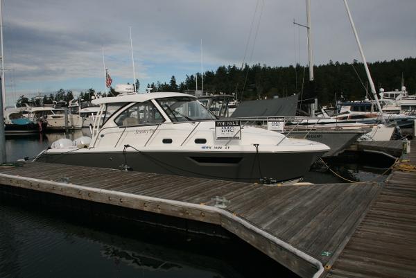 2021 Pursuit OS 325 Offshore