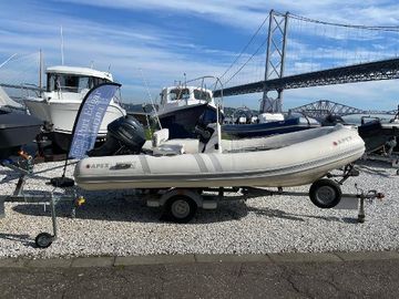2004 Apex 14