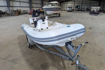 2011 Walker Bay Console Genesis 340FTD