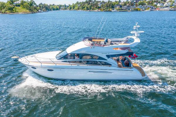 2012 Princess 42 Flybridge