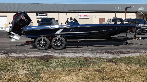 2025 iKon VLX21