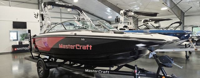 2013 MasterCraft X2
