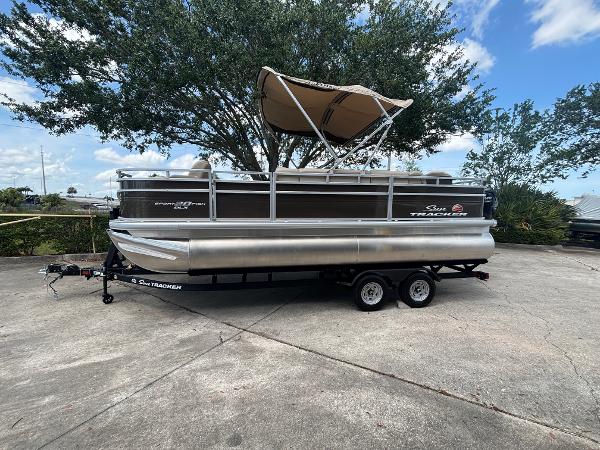 2025 Sun Tracker SportFish 20 DLX