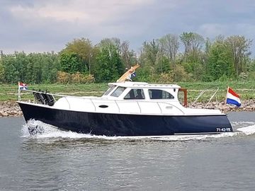 2004 Beluga 30