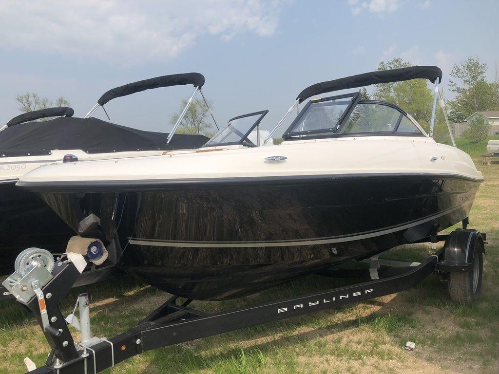 2019 Bayliner VR4 Bowrider OB, Charlevoix Michigan - boats.com