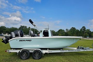 2026 Sea Pro 202 Center Console