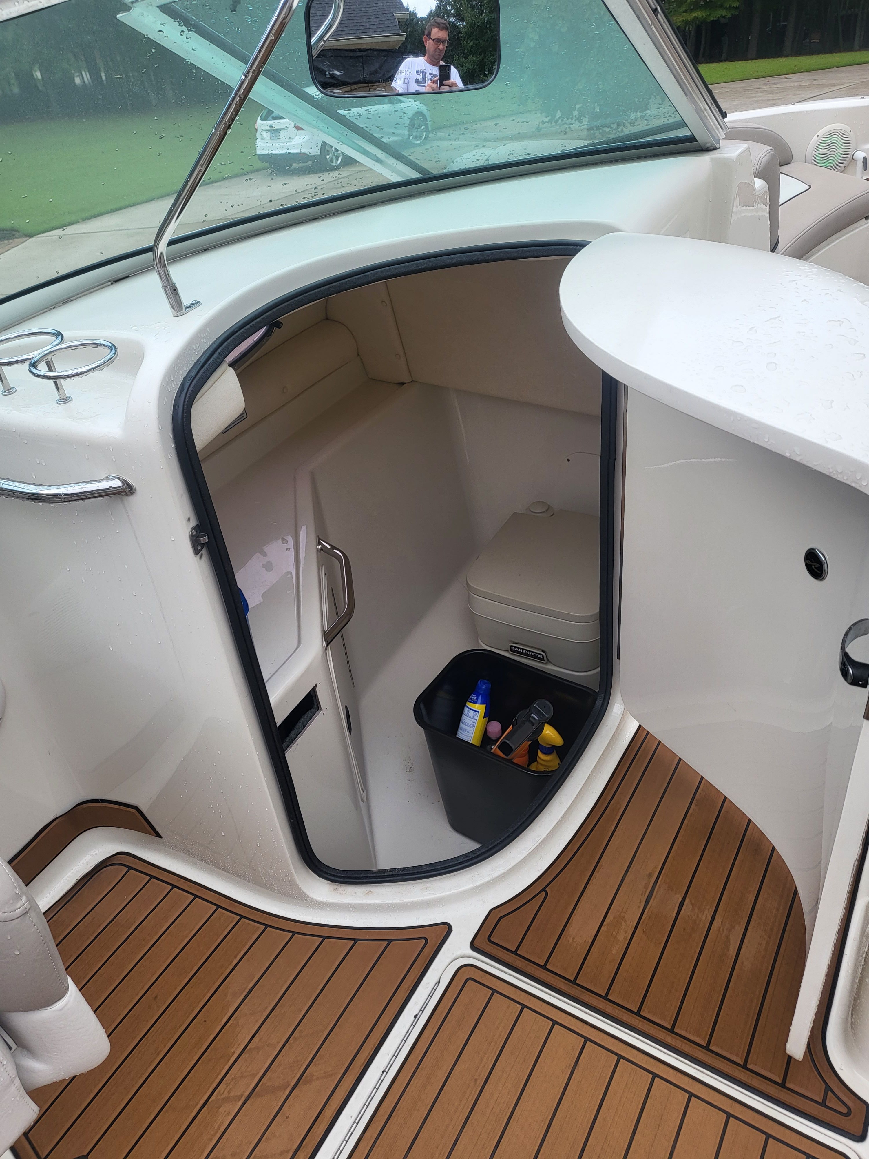 2004 Sea Ray 270 Sundeck