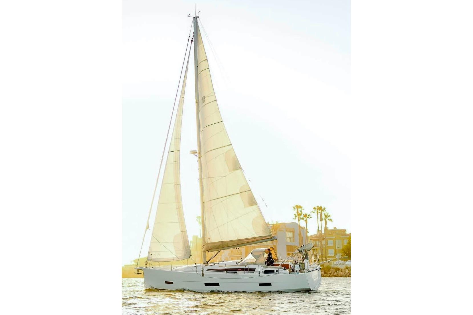 2020 Dufour 430