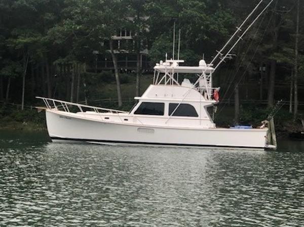2003 Lyman-Morse Wesmac Sportfish Cruiser