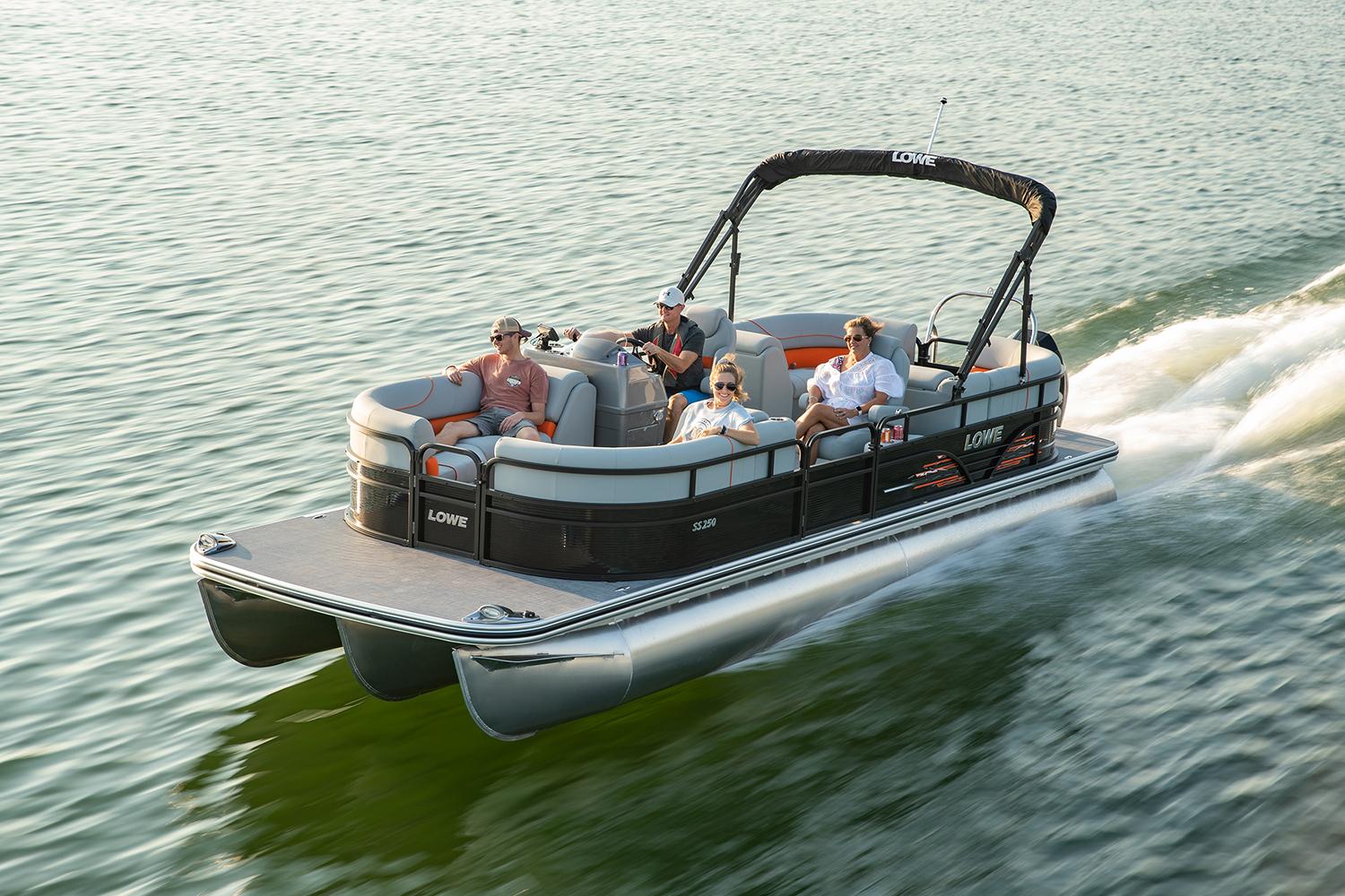 Lowe Boat image