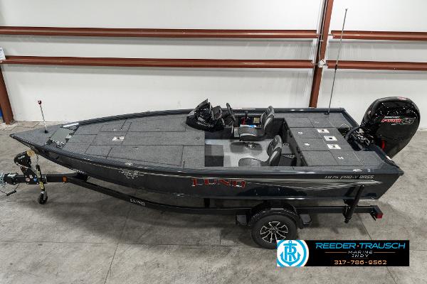 2025 Lund 1875 Pro V Bass