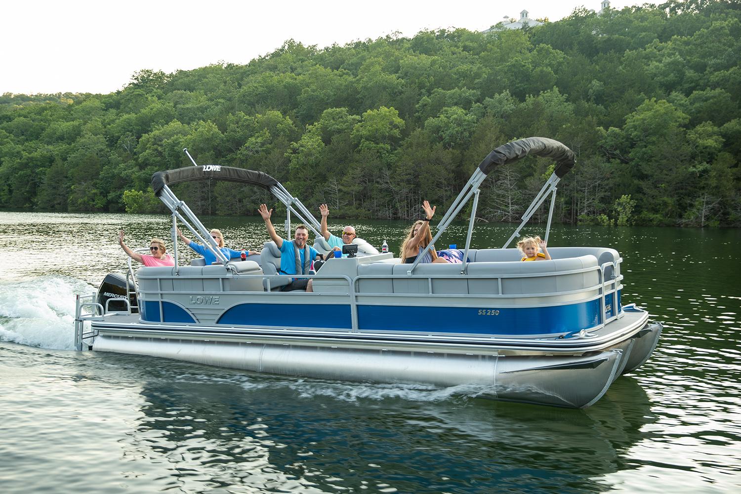 Lowe Boat image