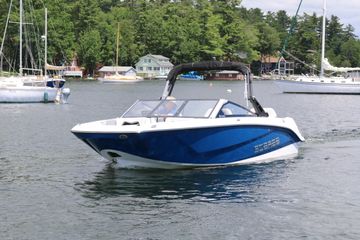2025 Scarab 235 SE