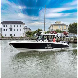 2019 Wellcraft 352 Fisherman