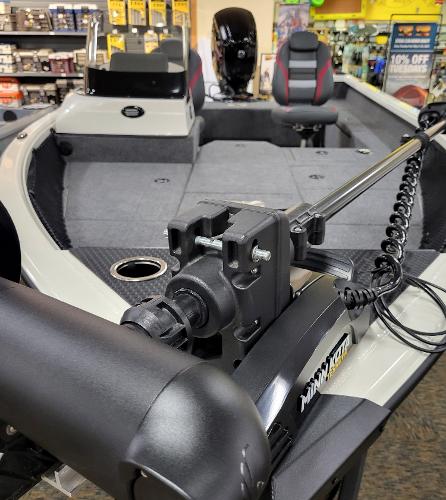 Ranger VS1682SC Angler 2023 Ranger VS1682SC Angler boat interior with Minn Kota trolling motor.