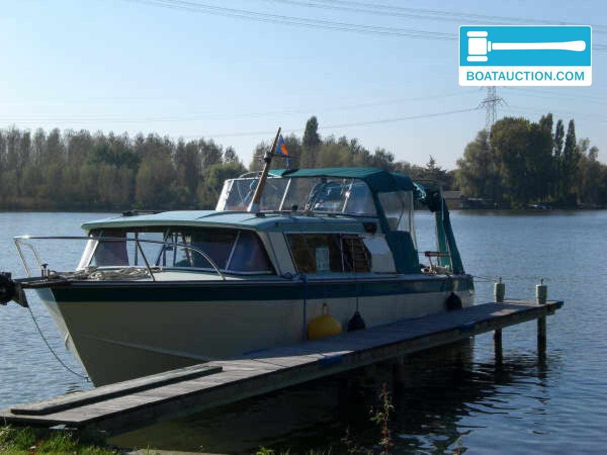 1966 Coronet 27 Seafarer