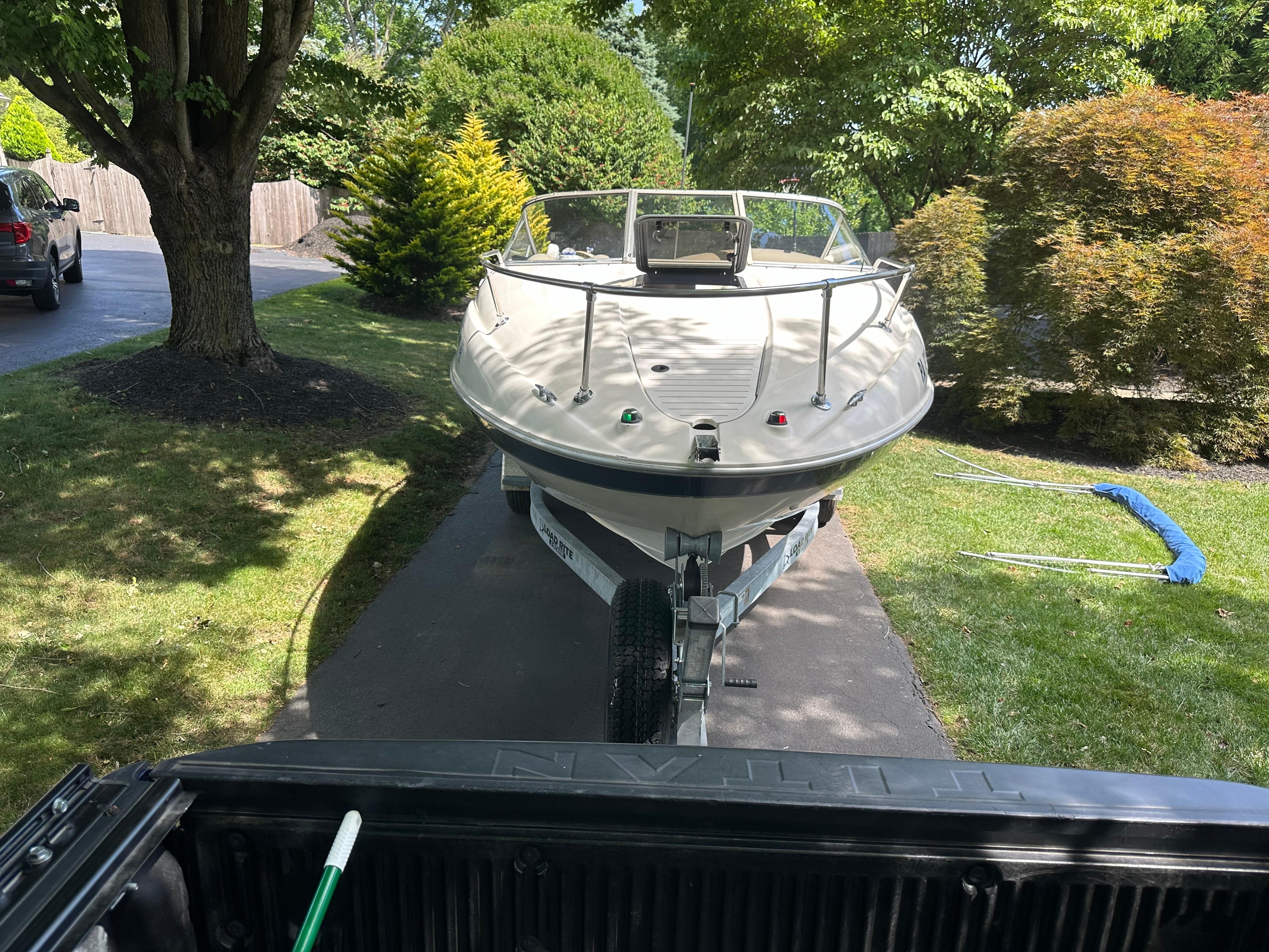 2001 Bayliner 2152 Capri Classic