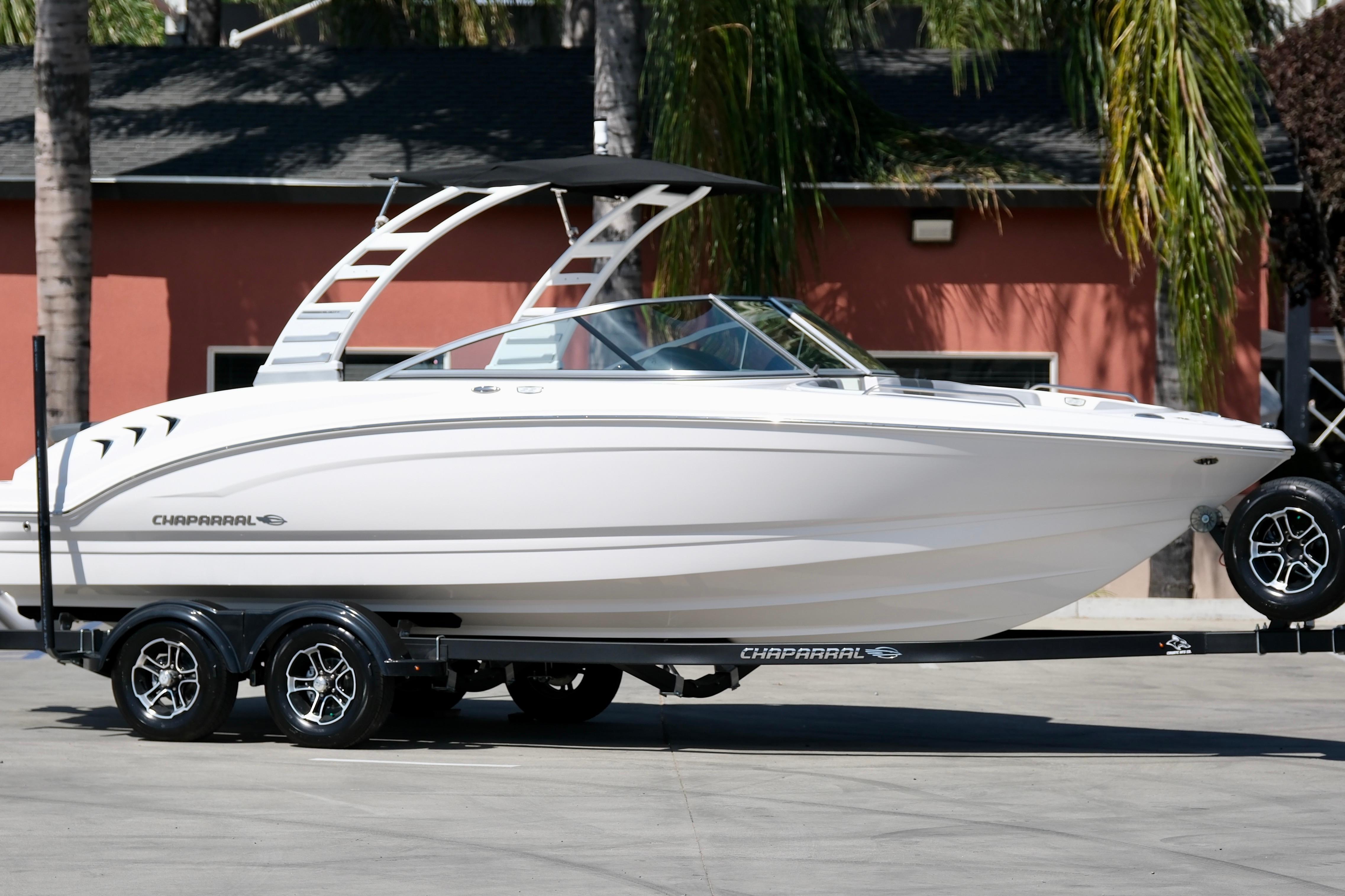 2025 Chaparral 23 SSi