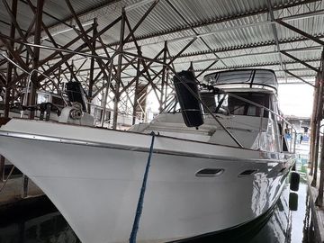 1992 Bayliner 4588 Pilothouse