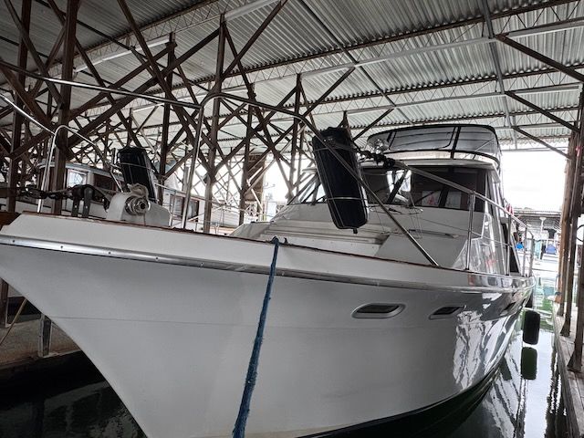 1992 Bayliner 4588 Pilothouse