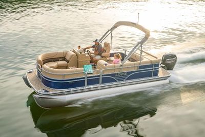 Lowe SS210 V Boat